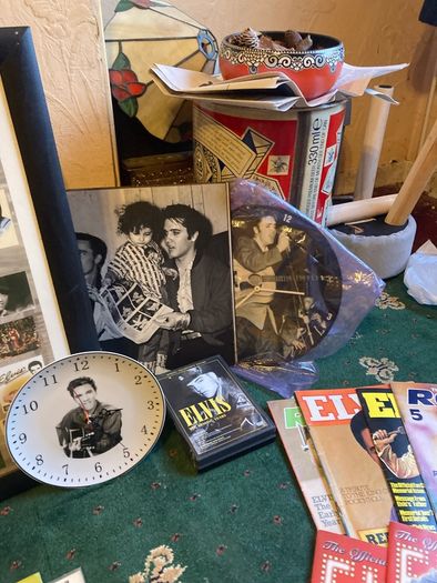 elvis memorabilia