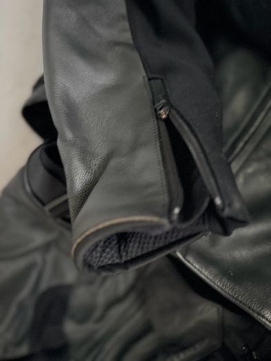 Alpinestars Tech Leather Jacket & Missile V2 Leather Pants - Matching 2-Piece Suit - Excellent Condition