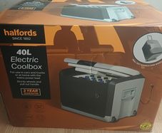 40 Litre Mains and 12V and 24V Electric Coolbox