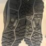 Water- resistant shoes Image 2