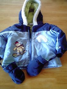 Baby Gund snowsuit 9 - 12 months