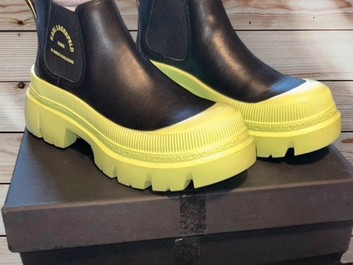 Karl Lagerfeld Trekka Max Short Gore Boots