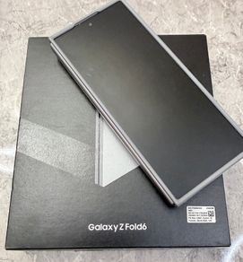 samsung galaxy fold 6 silver color 256gb 12gb ram very fast phone