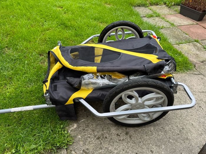 Dog bike trailer