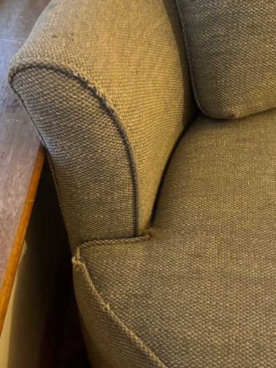 Luxury Vobe Swivel Cuddle Chair  Cost 1,750 New