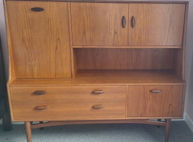 G plan highboard