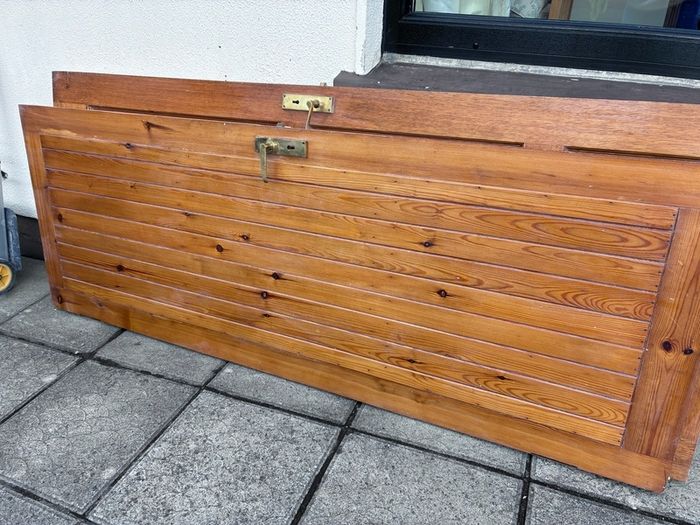 Hardwood internal doors