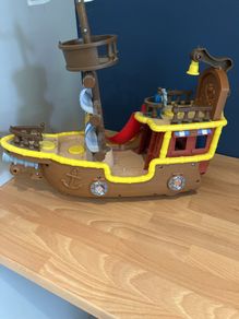 Toy Pirate ship