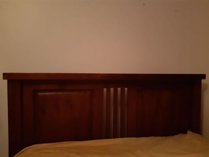 Double bed frame