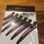 Colour Wow Sectioning clips Image 3