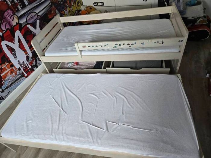 Kids bed