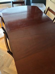mahogany table and 6 chairs