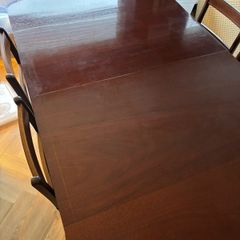 mahogany table and 6 chairs