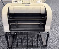 Paper folding machine
