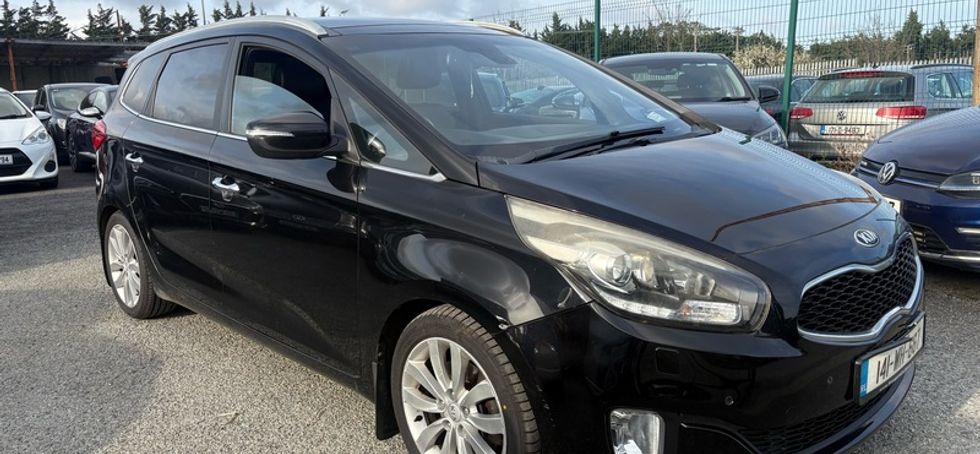 2014 Kia Carens Platinum 1.7L Diesel 7 Seater New NCT