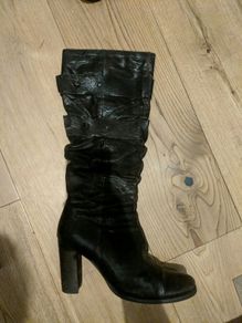 Leather boots, very comfy!