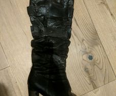 Leather boots, very comfy!