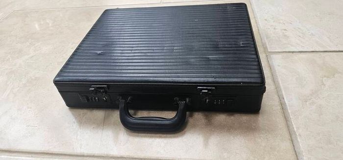 Brief case