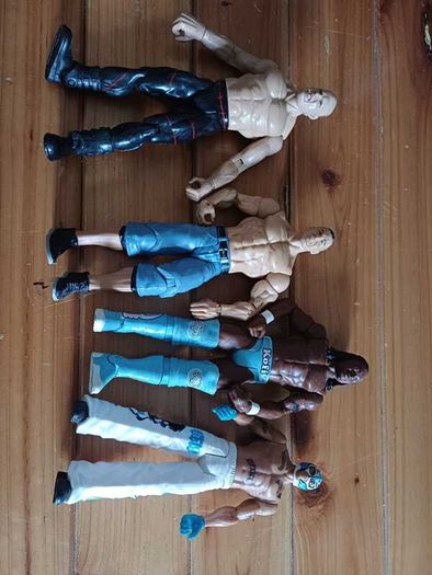 WWE wrestling figures