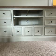 tv unit
