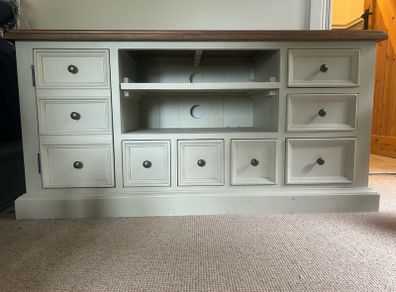 tv unit