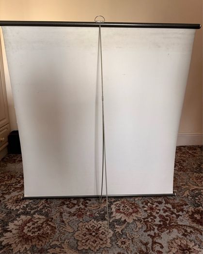 Large Projector Screen 100cm x 103cm