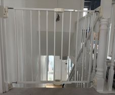 Extending Metal Baby Stair Gate