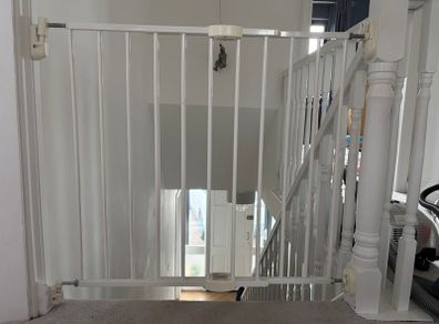 Extending Metal Baby Stair Gate
