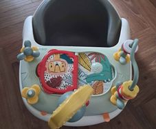 Mamas and Papas snug baby floor seat