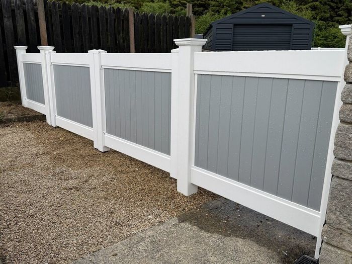 PVC No maintenance fencing
