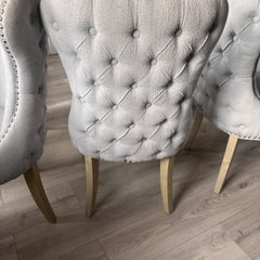 6 baroque grey button chairs