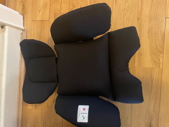 Cybex cloud z bundle - like new - can sell separately