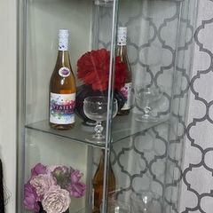 glass display cabinet
