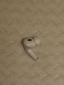 AirPods Pro 2 - left AirPod only