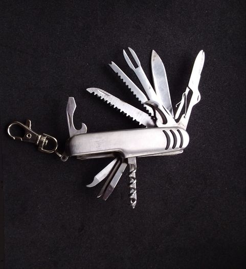 Multifunctional Vintage Folding Pocket-Knife