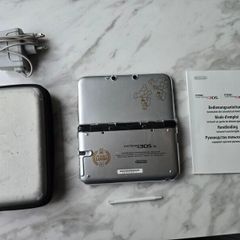 Nintendo 3ds xl[ 30th lugi edition rare]