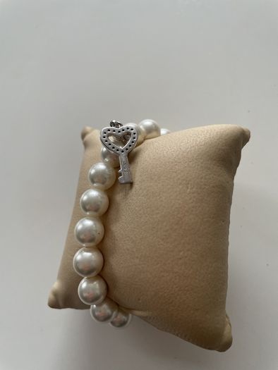 Italian Designer Pearl Bracelet