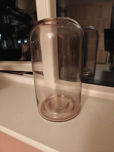 pink glass vase