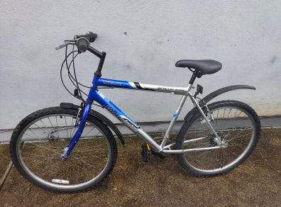 Bike 26" with mudguards ready to ride!