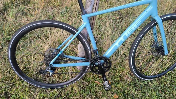 Road bike size M