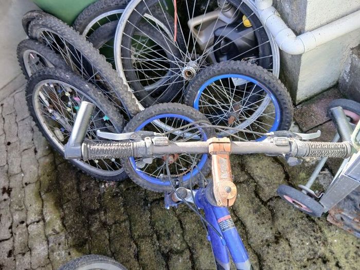 bicycles  and wheels