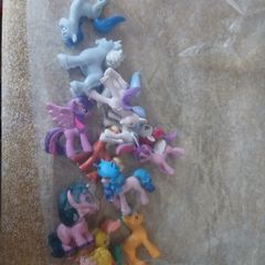 my little pony friendship is magic figurines