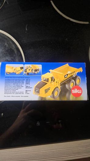 Siku 1877 Volvo Dumper