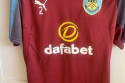 Burnley training kit 17/18 number 2
