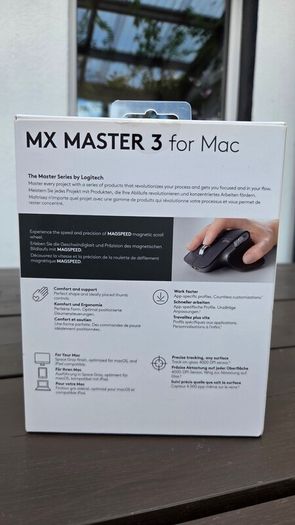 Logitech MX Master 3 for Mac, Wireless Mouse - Black - with Box