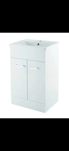 Forza 600 floor standing unit and basin