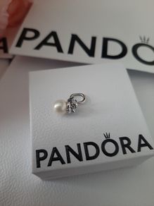 new genuine pandora sleeping angel and pearl charm