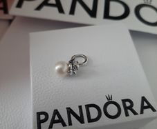 new genuine pandora angel and pearl charm