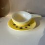 Vintage Yellow Snowflake Patern Pyrex Gravy Boat Image 4