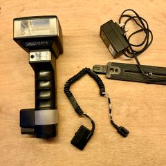 Metz 45 CT-4 Hammerhead Flash